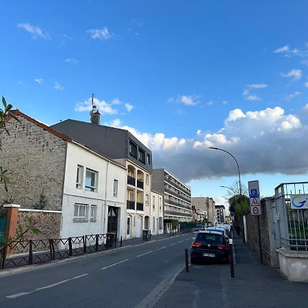 Maison De Longde-Appartement Avec 2 Chambres Villejuif Luaran gambar