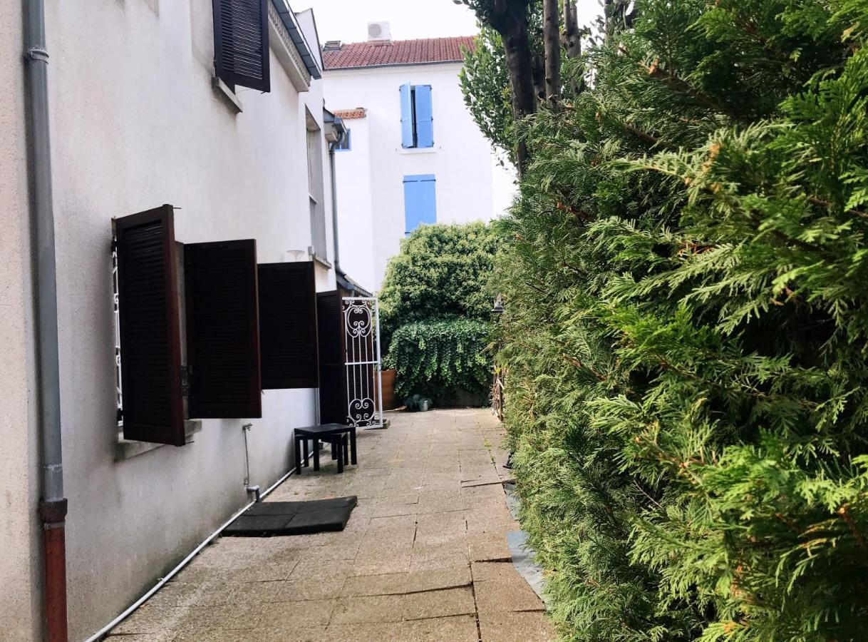Maison De Longde-Appartement Avec 2 Chambres Villejuif Luaran gambar